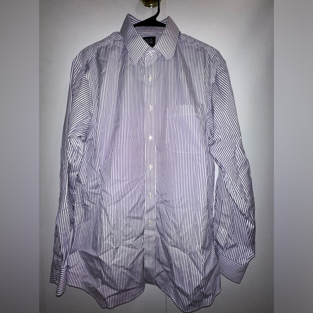 Men’s Striped Button Down